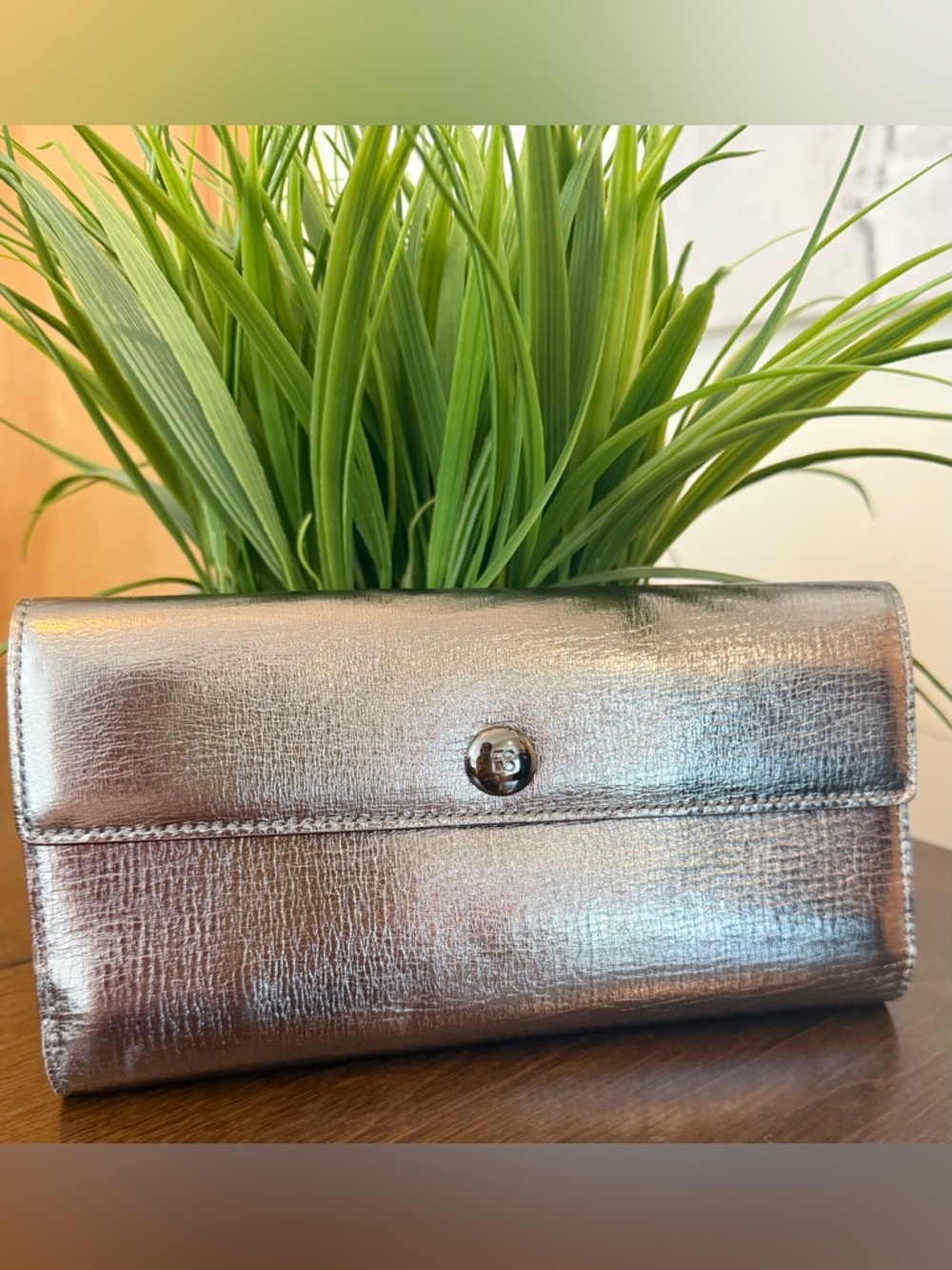 Kate Spade Maria Broome Street Vintage Wallet